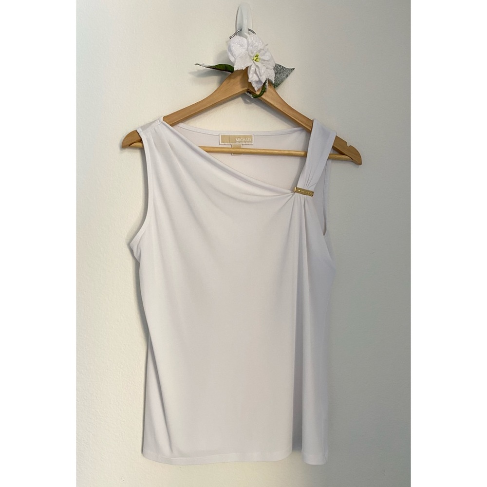 SOLD Micheal Kors White & Gold Sleeveless Blouse - Picture 1 of 10